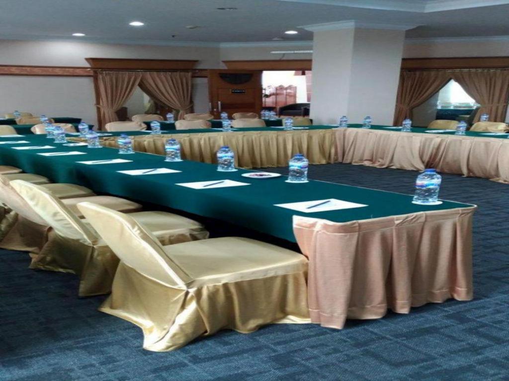 Hotel Bintang Wisata Mandiri Jakarta Exterior photo